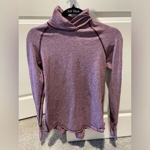 Lululemon rulu long sleeve shirt